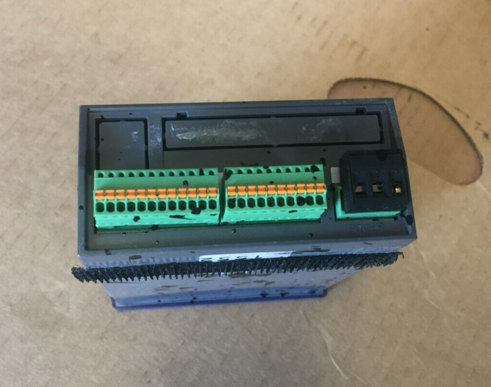 Eagle Signal Model CMO3O111220 Counter/Totalizer