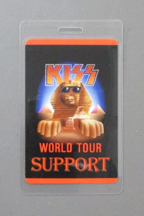 KISS backstage pass laminated World Tour SUPPORT - AUTHENTIC OTTO  !