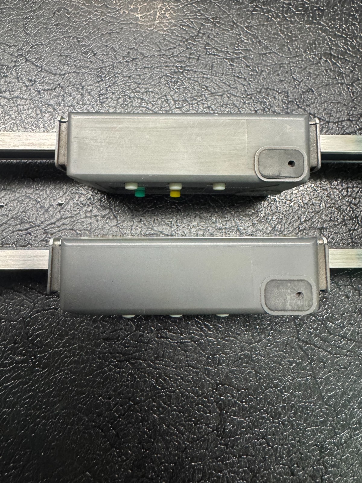 (2) Mitutoyo SD-24-24" 572-475 Absolute Digimatic Linear Digital Caliper Scale