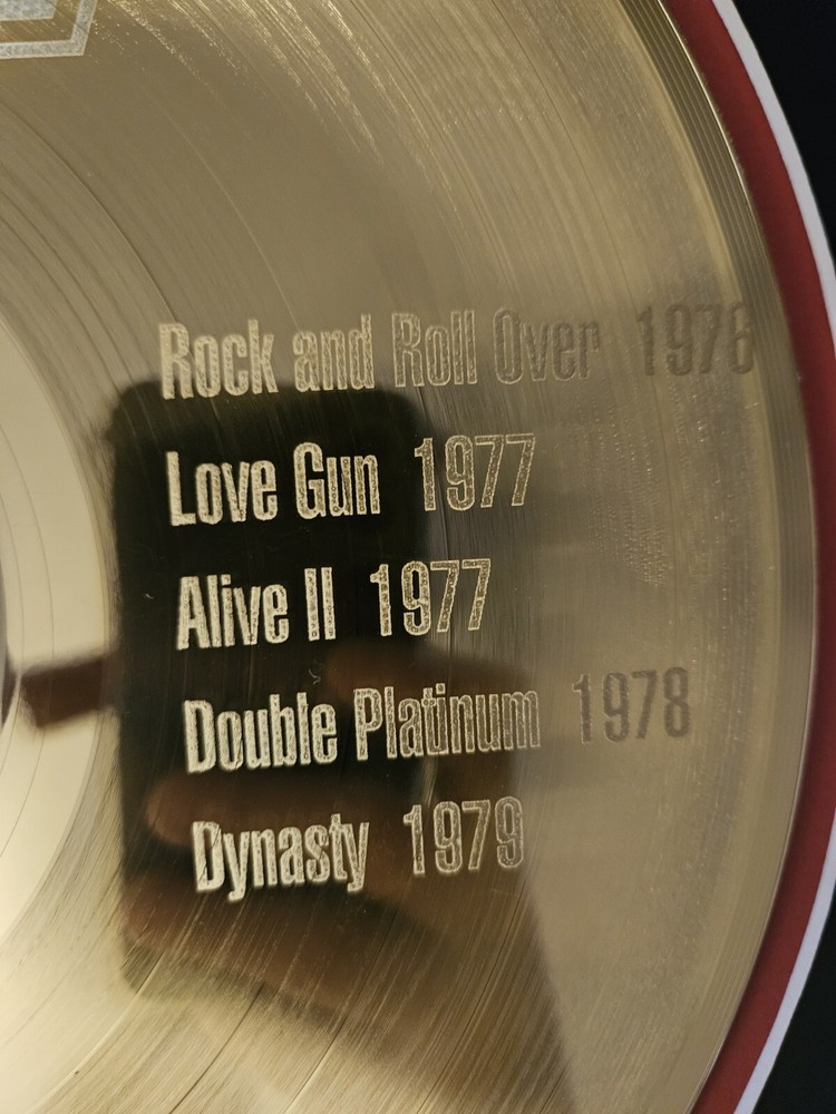 RARE KISS 2005 The First Decade 24KT Gold Plated Record Limited Edition 151/2500