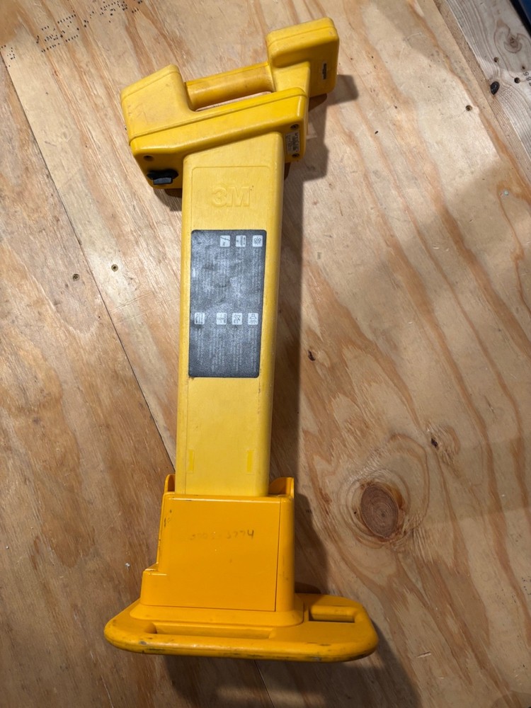 3M Dynatel Cable Locator Receiver / Transmitter 2273