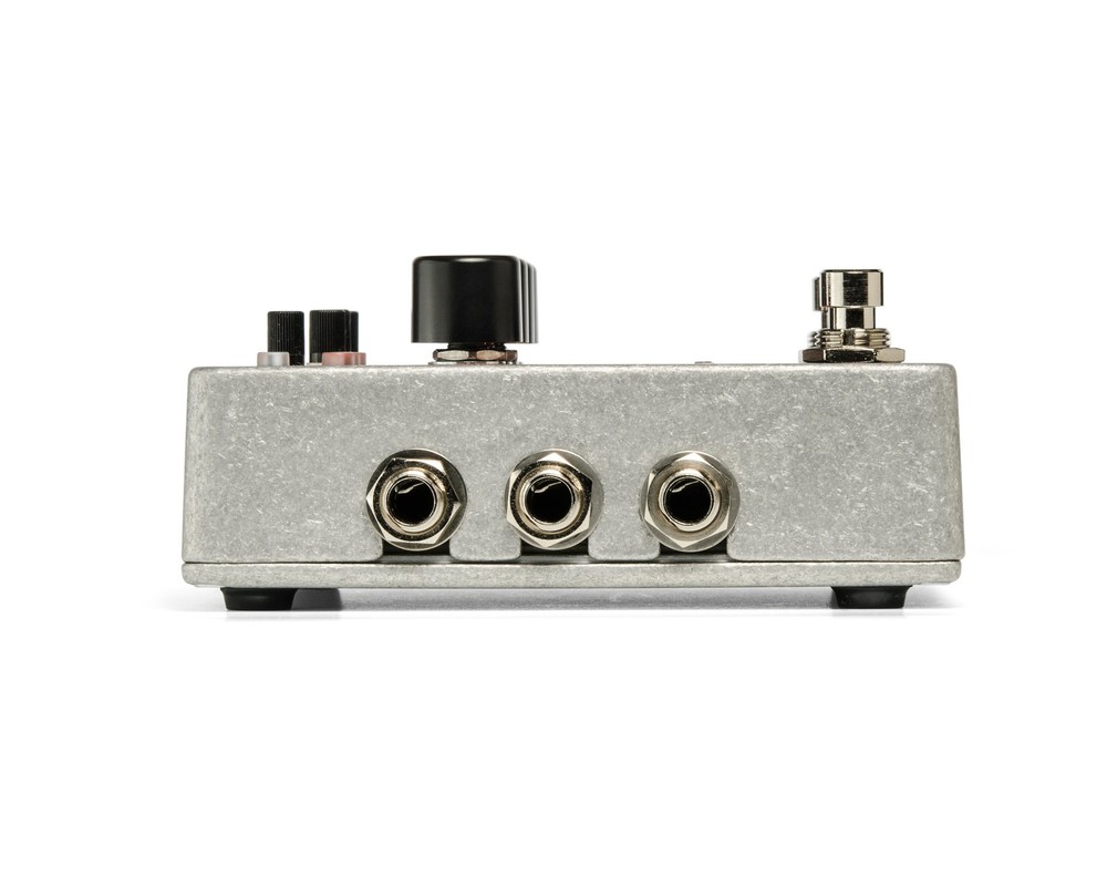 Electro-Harmonix Attack Decay Tape Reverse Simulator and Volume Envelope Pedal