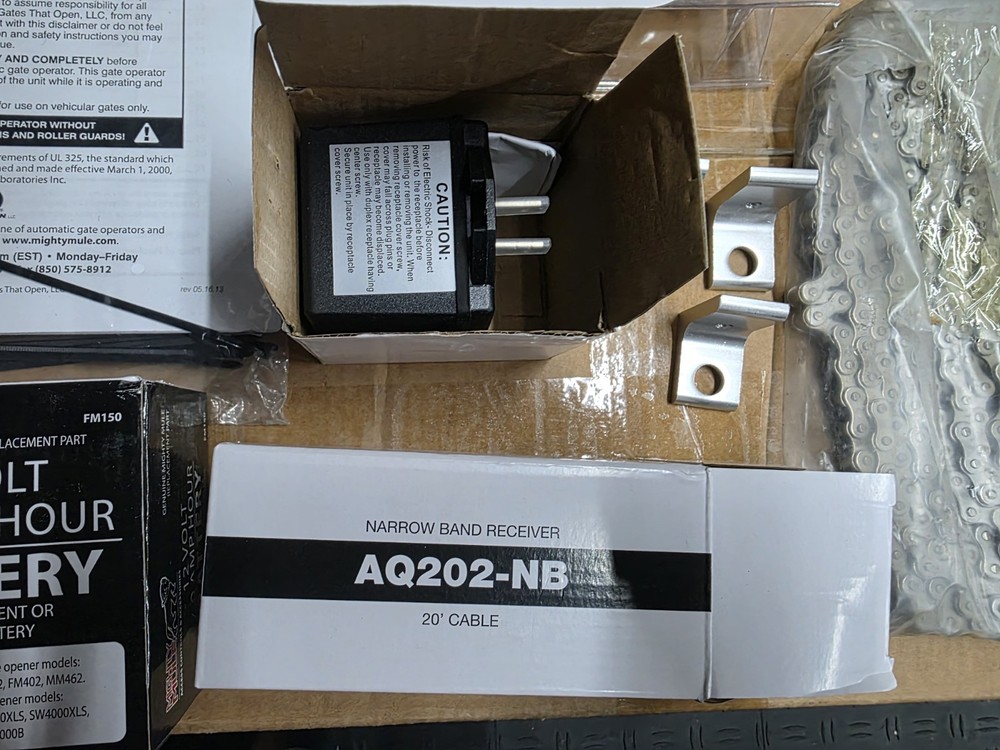 MIGHTY MULE MM-LPS13 SLIDE GATE OPERATOR SYSTEM KIT NEW R32
