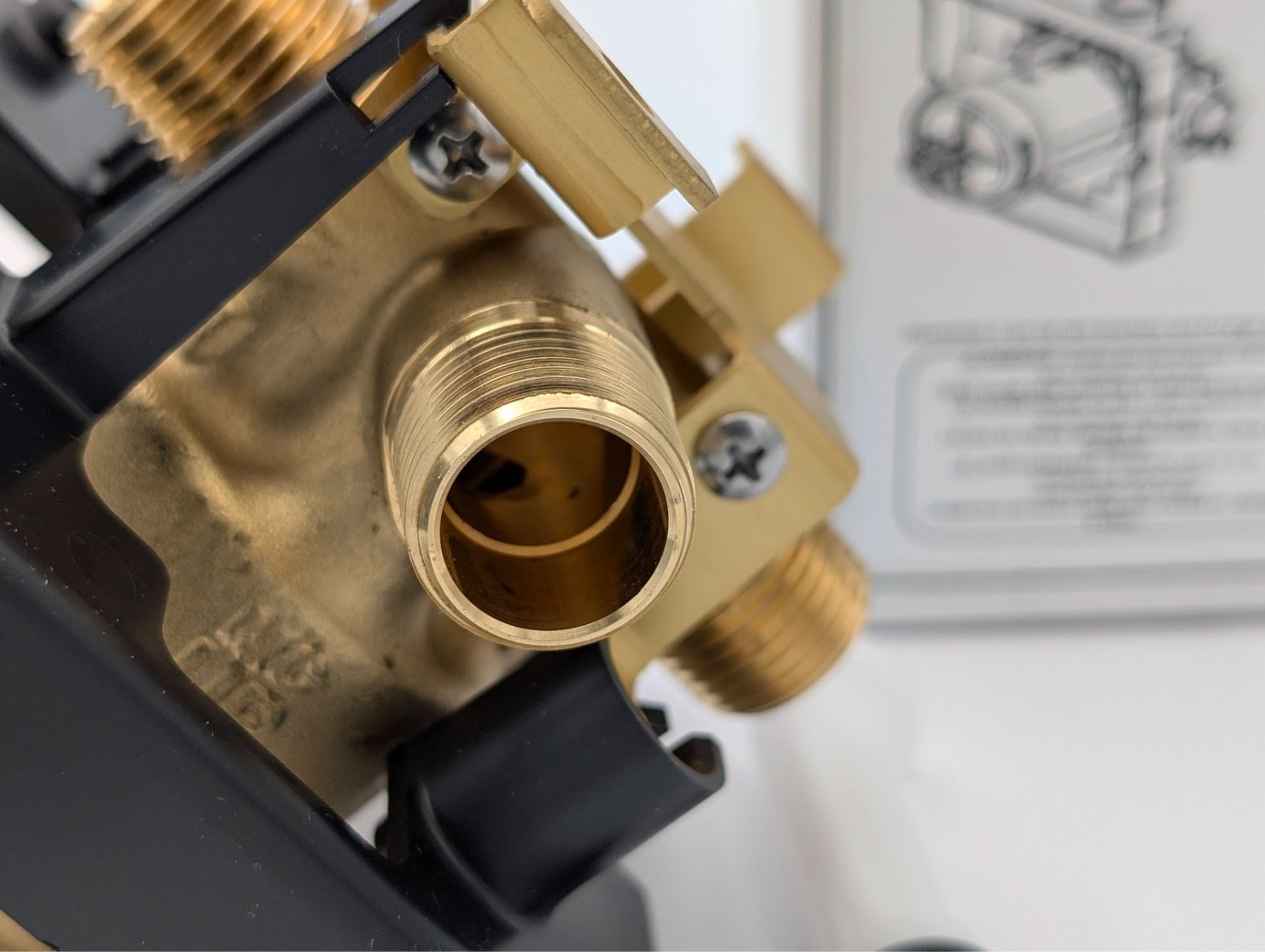 Delta R10000-UNBXHF Universal Mixing Rough-In Valve MADE IN USA! GENUINE DELTA