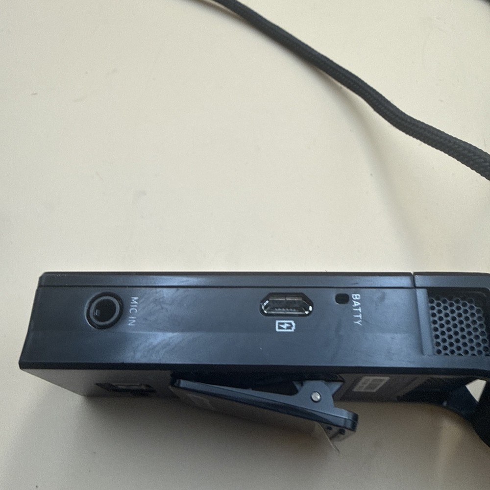 AverMedia AW313T Wireless Microphone