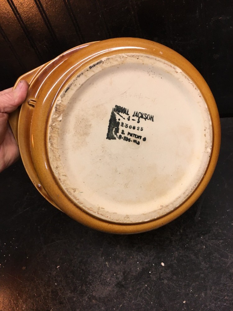 Vintage Ceramic 2.5QT Rival Ceramic Crock with lid