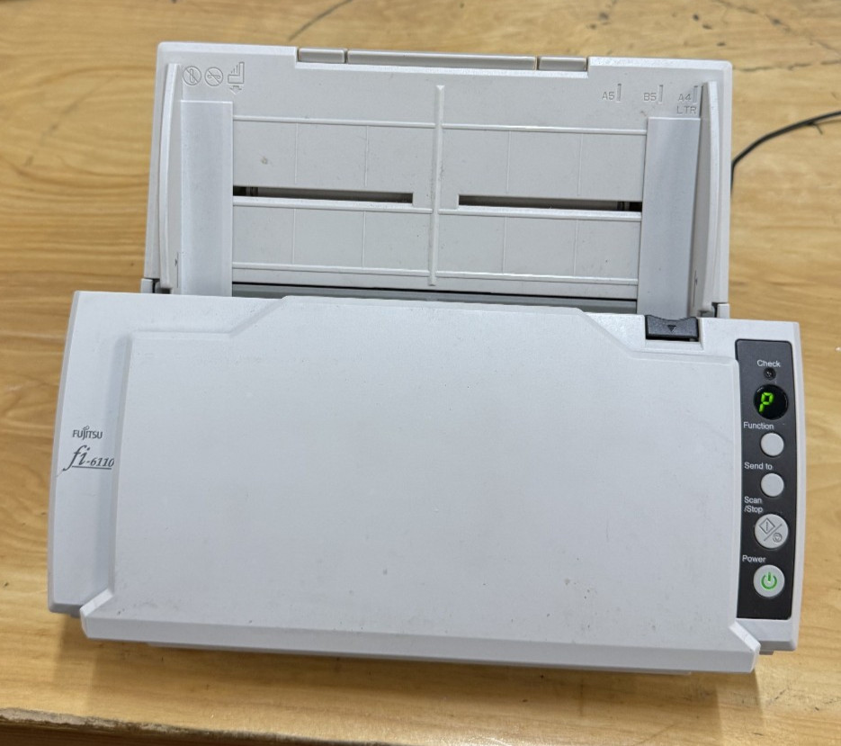 Fujitsu Fi-6110 Color Duplex Document Scanner with AC Adapter