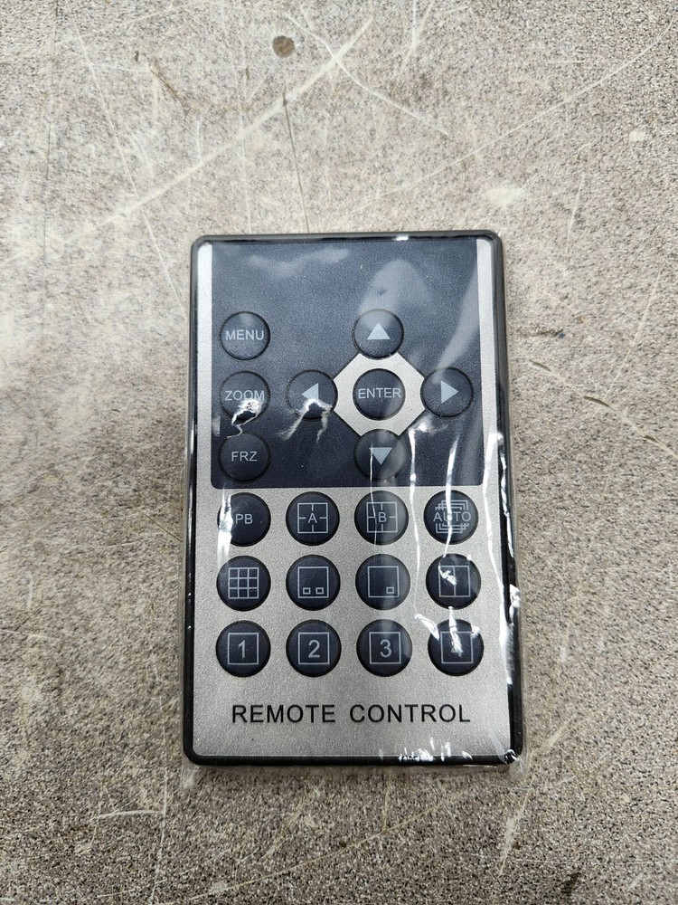 NEW IN BOX VRI LLC DIGITAL QUAD PROCESSOR QCS4XL-BB