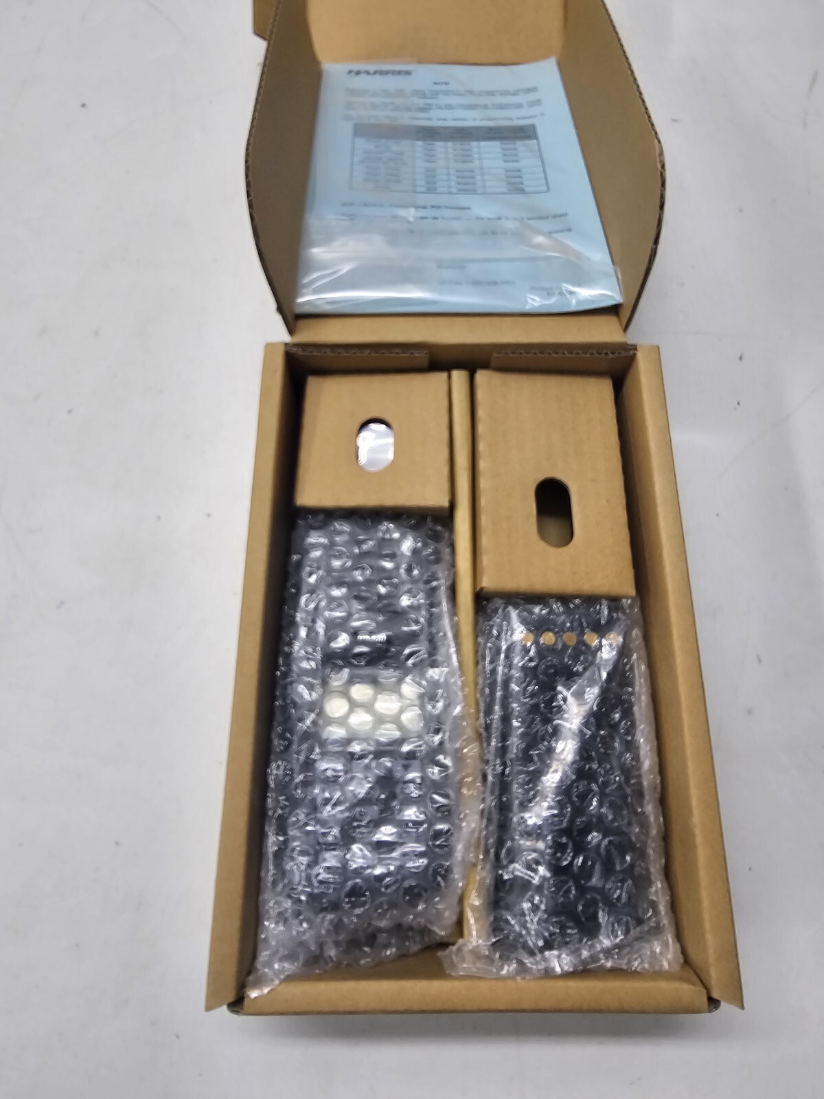 NEW in BOX Harris P5300 Multi Mode Two Way Radio