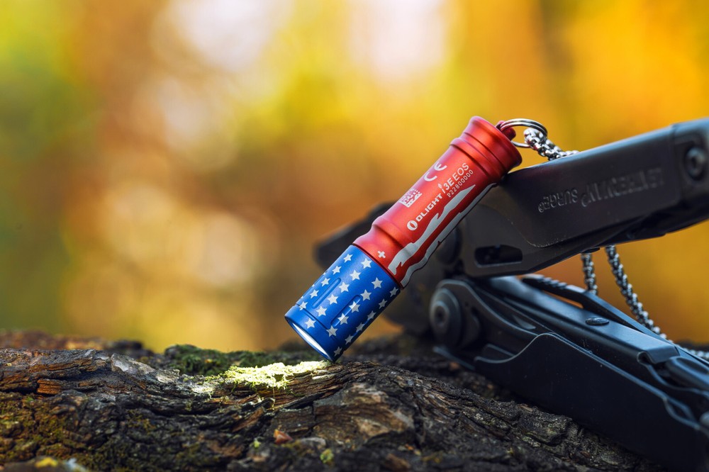 Olight I3E EOS Stars & Stripes Keychain Waterproof Flashlight, 90 Lumen