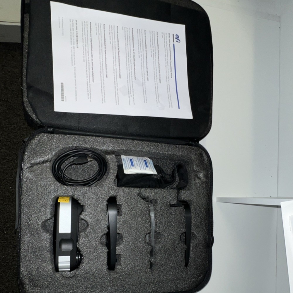 EFI X-Rite ES-2000 Spectrophotometer EO2-EFI-ULZW with Accessories