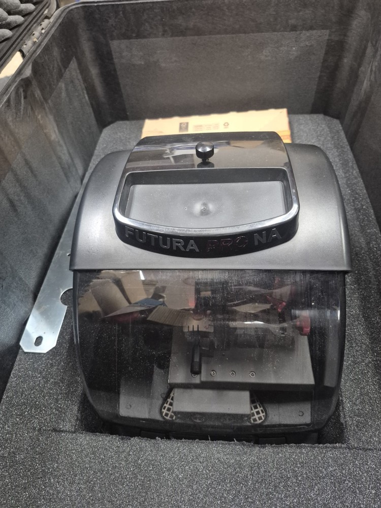 futura pro machine