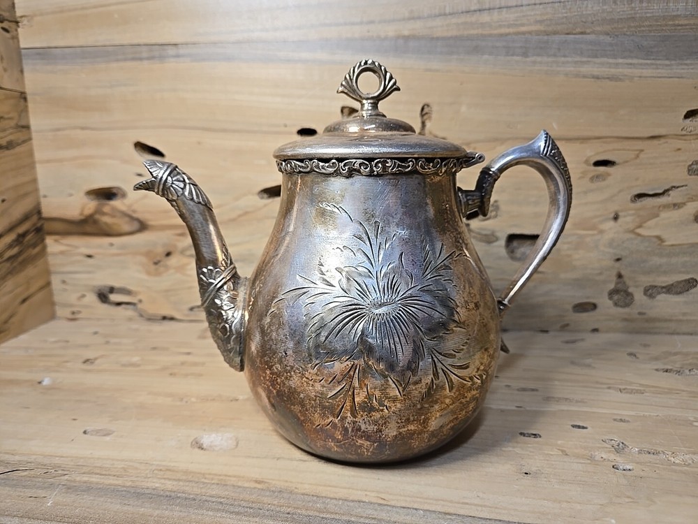 Hicks Silver Co. Quadruple Plate Tea/Coffee Pot W/ A Few Dents As Pictured K98