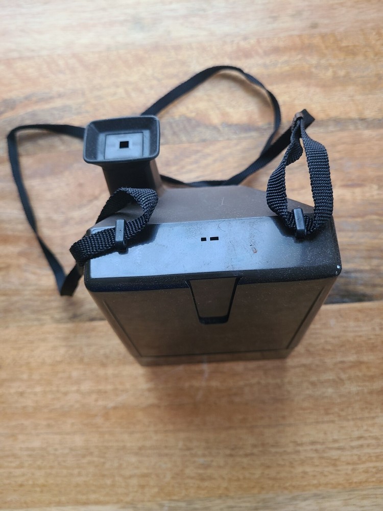 Polaroid Land Camera With Original Case , Papers And Flash Untested