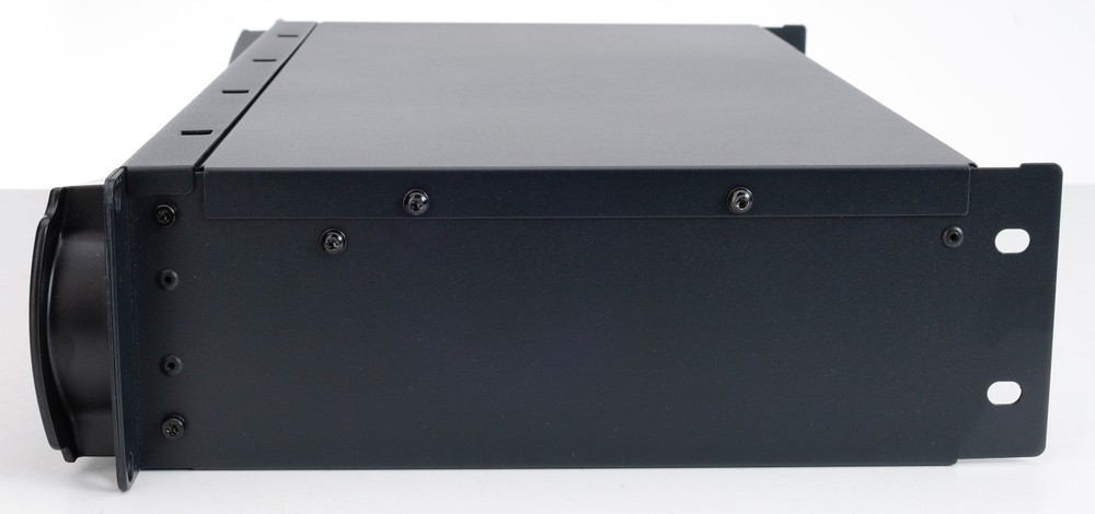 Crown 650W 2-ch XLS DC2 Power Amp
