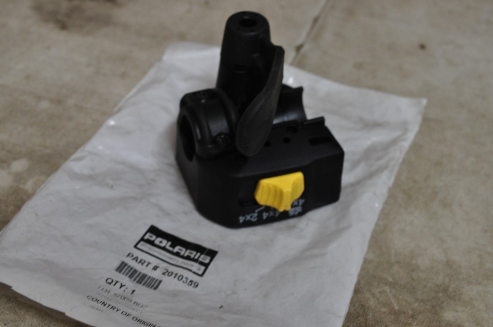 Polaris 2010359 Right Hand Control Assembly