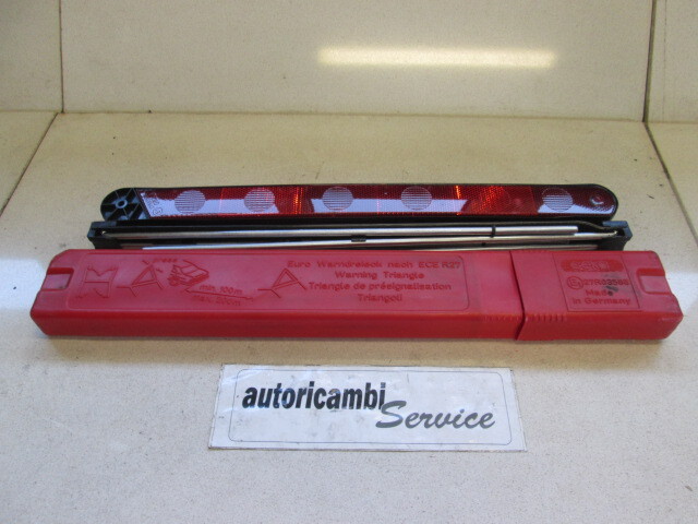 73137 REPLACEMENT SIGNALING TRIANGLE