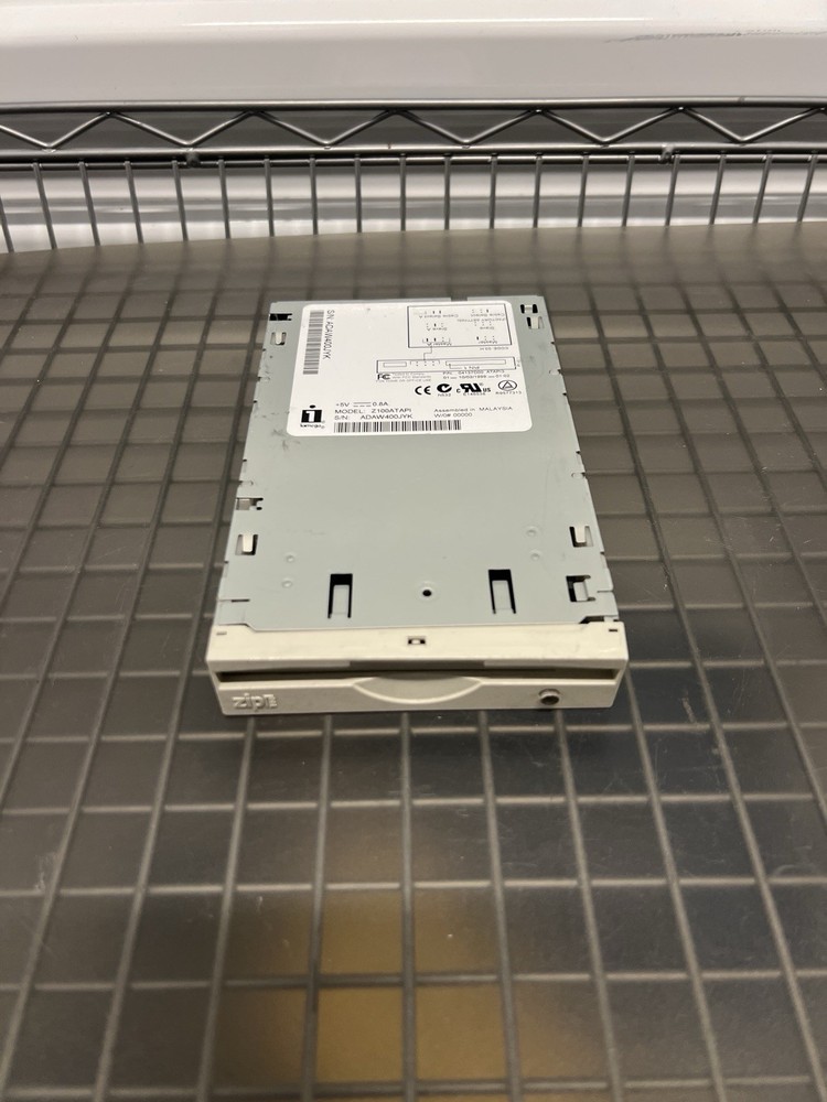 Untested Iomega ZIP 100 Z100ATAPI 100MB 3.5" Zip Drive Internal