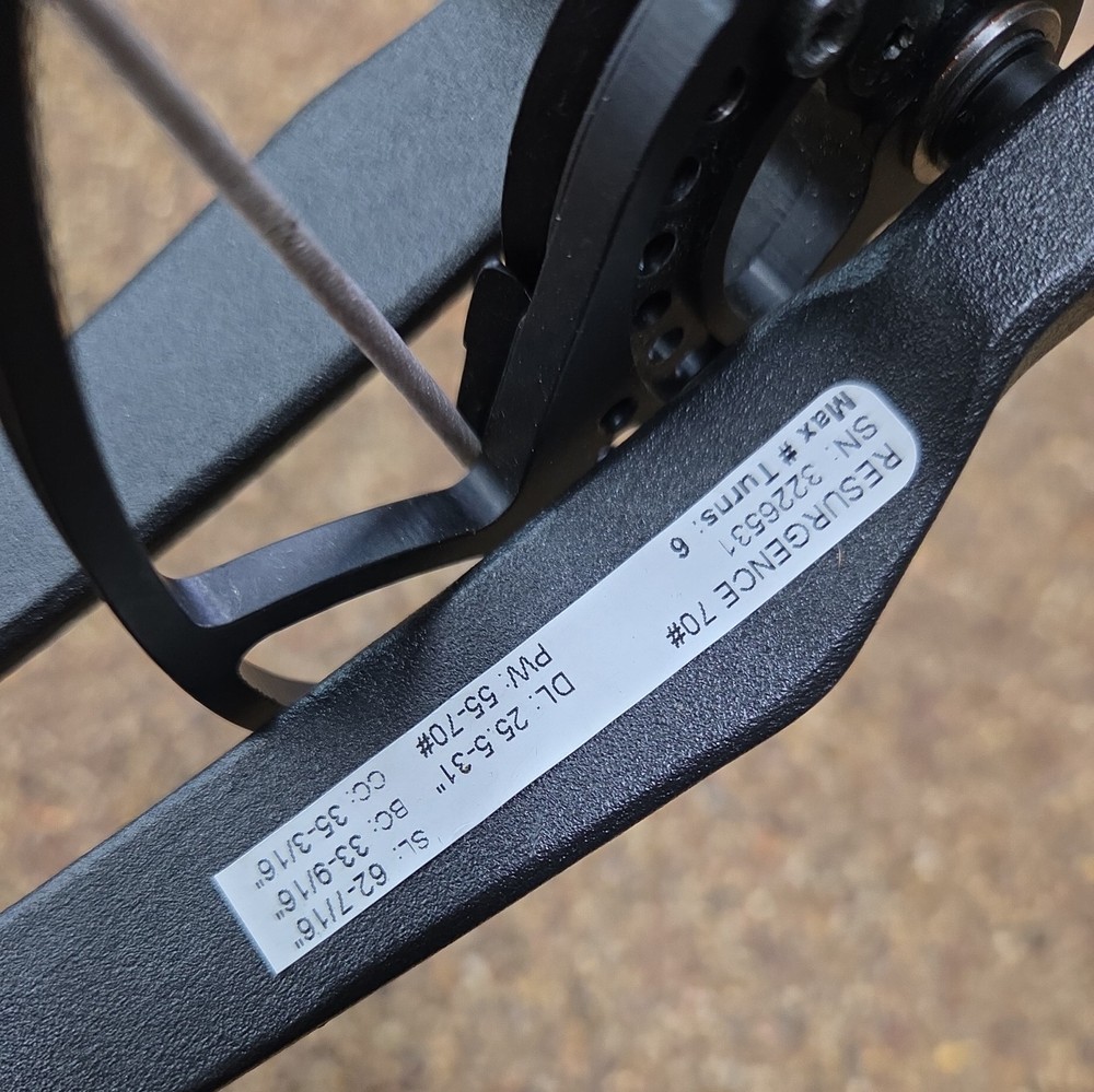 Bear Resurgence Compound Bow 70lbs RH