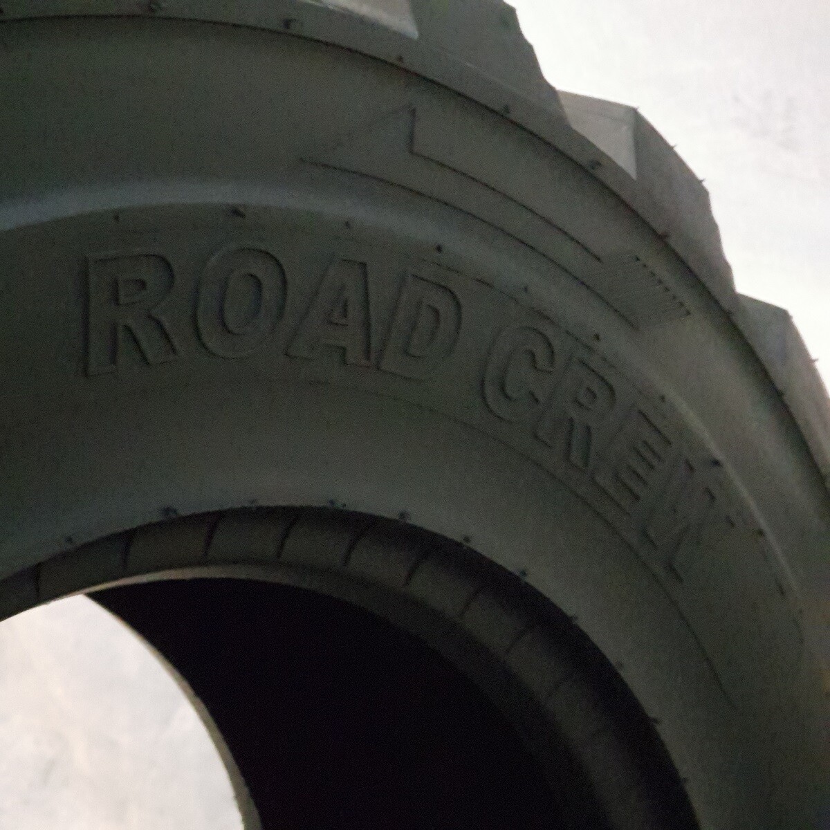 12-16.5, 12x16.5 ROAD CREW NHS TW171, 14 PLY SKID STEER TIRES FOR BOBCAT