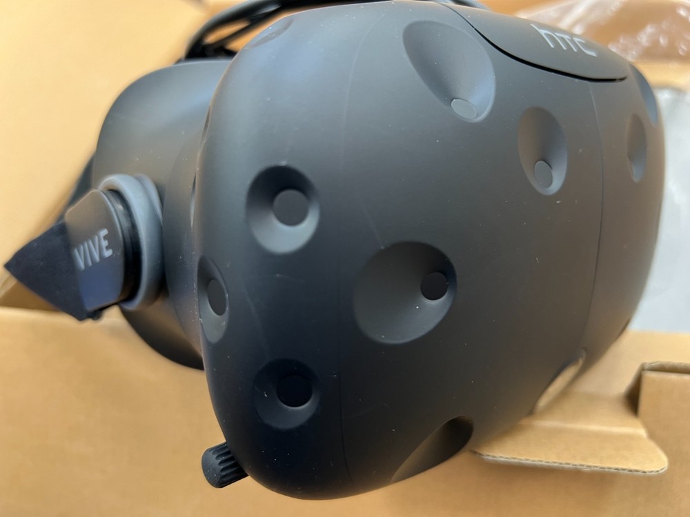 HTC VIVE Virtual Reality Headset Full System