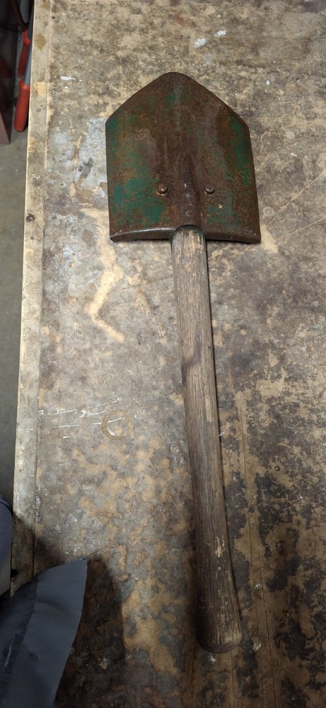 WW2 USMC M43 Entrenching Tool, Modified With Fixed Handle. Rare