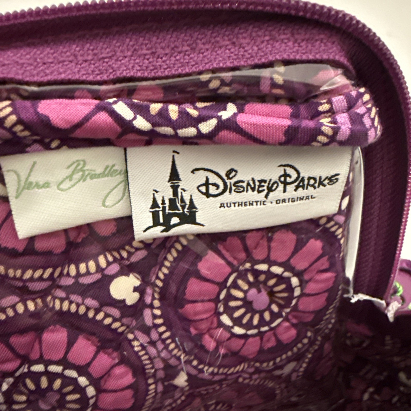 Vera Bradley Disney Parks Minnie Mouse Cosmetic Bag NWT Plums Up Purple Paisley