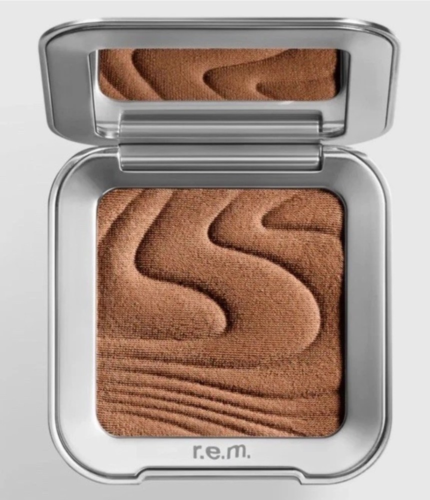 r.e.m. Beauty Hypernova Satin Matte Bronzer ~ BLAZED ~ 10g / .35 Oz