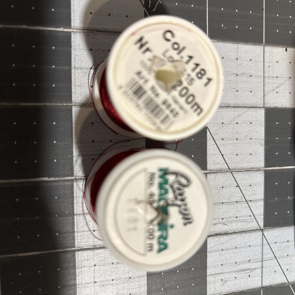 Madera Machine Embroidery Thread 5 Spools