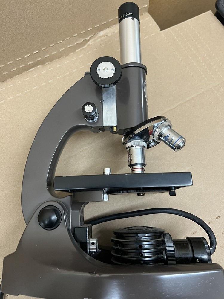 Swift Nine Fifty Series Microscope Compound Lighted Microscope