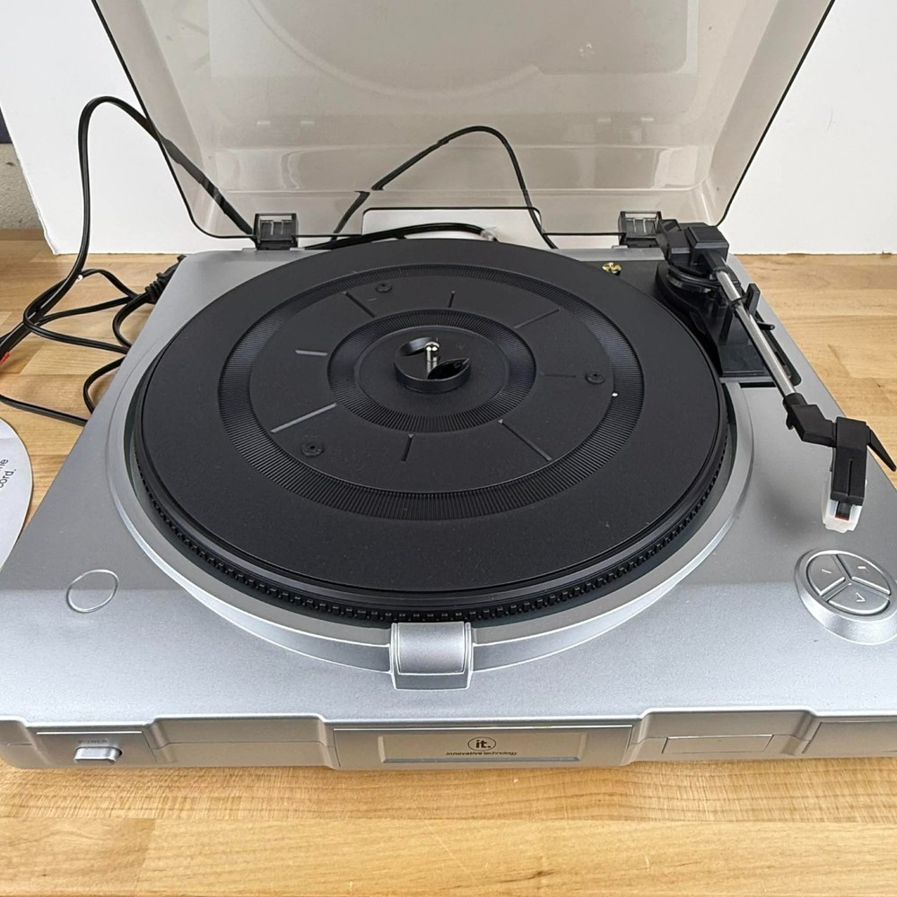 USB Turntable Vinyl Record Player It Innovative Technology Record to Computer