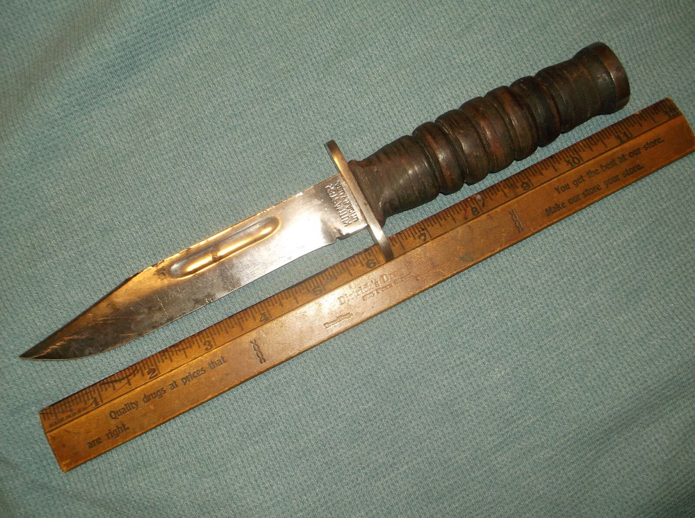 WW II Kutmaster Fighting Knife