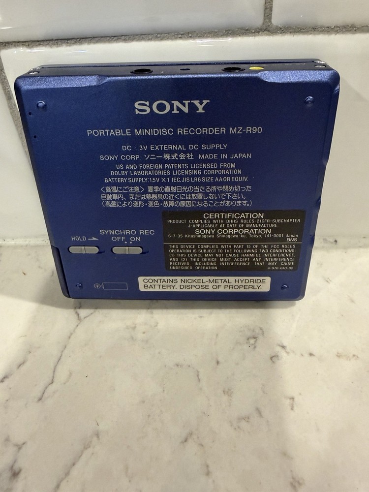 Sony MD Walkman MZ-R90