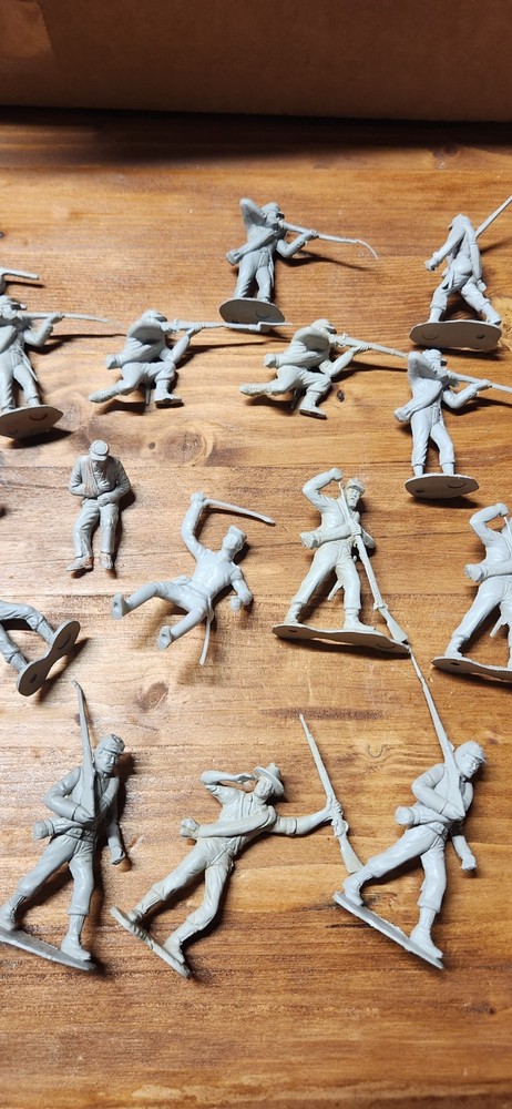 55 Marx Confederate Figures