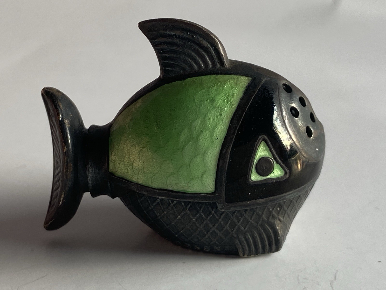 Sterling Silver Guilloche Enameled Norwegian Fish Salt And Pepper Antique 925.