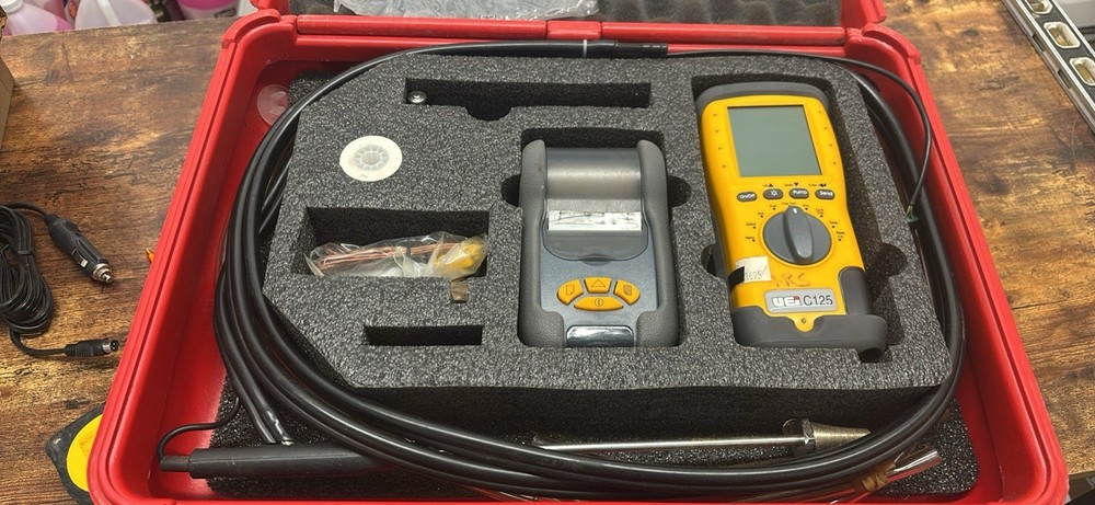 UEi C125 Combustion Efficiency Analyzer KIT, Printer, Case, Probes