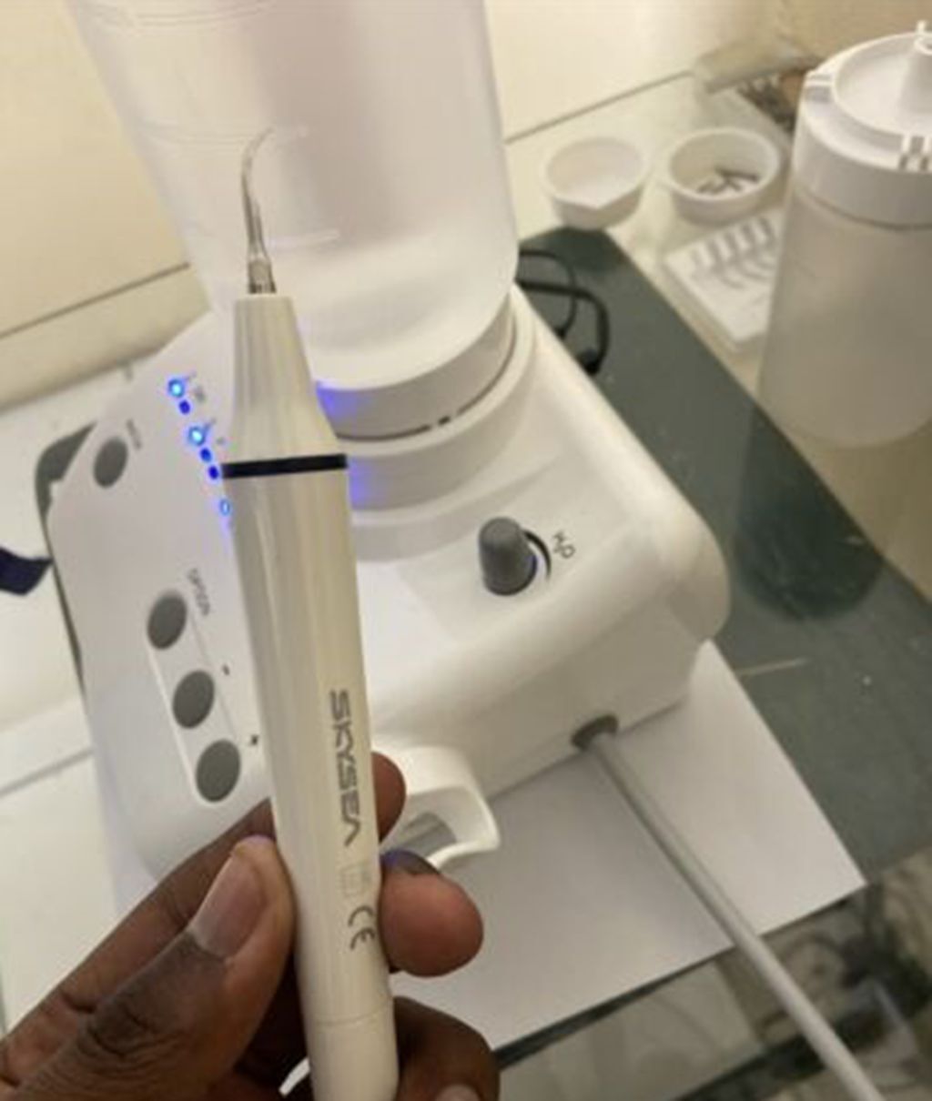 Dental Detachable Ultrasonic Piezo Scaler Handpiece Fit Woodpecker EMS 2*Bottles