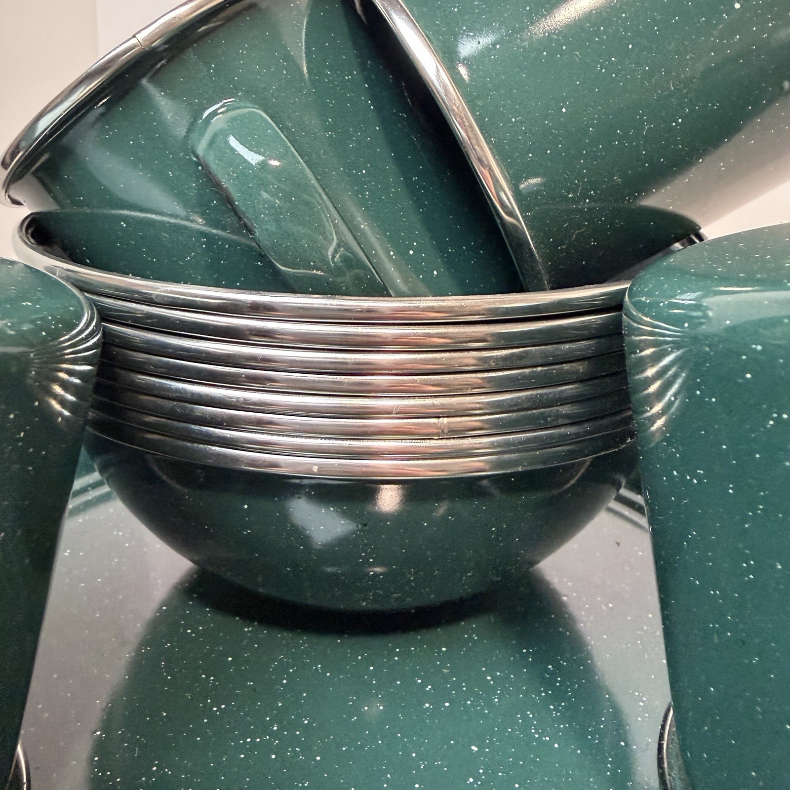 GSI Outdoors Pioneerware Enamelware Camping Dinnerware Set