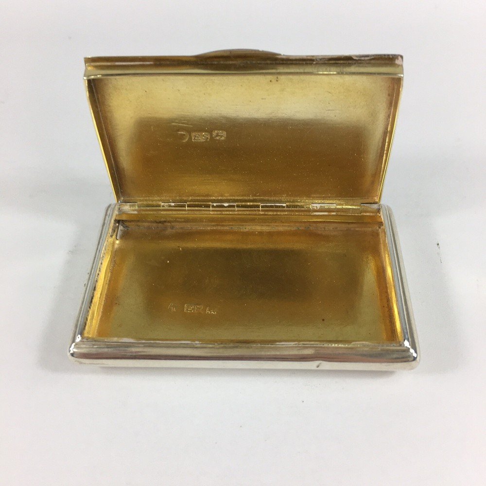 Antique 1844 Victorian Edward Smith Solid Silver Snuff Box Gilt Interior 48.2g