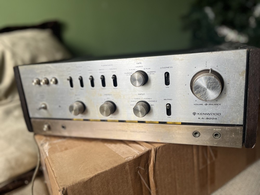 Kenwood KA-8004 Integrated Solid State Stereo Amplifier