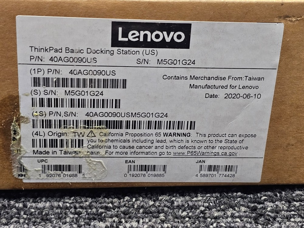 Lenovo 40AG0090US ThinkPad Basic 90W Docking Station Black