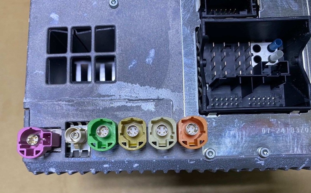 BMW Navigation Head Unit 9389860