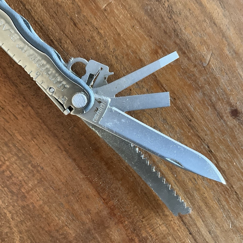 RETIRED Date Code 0707 (July 2007) Leatherman BLAST Multi-Tool w Nylon Sheath