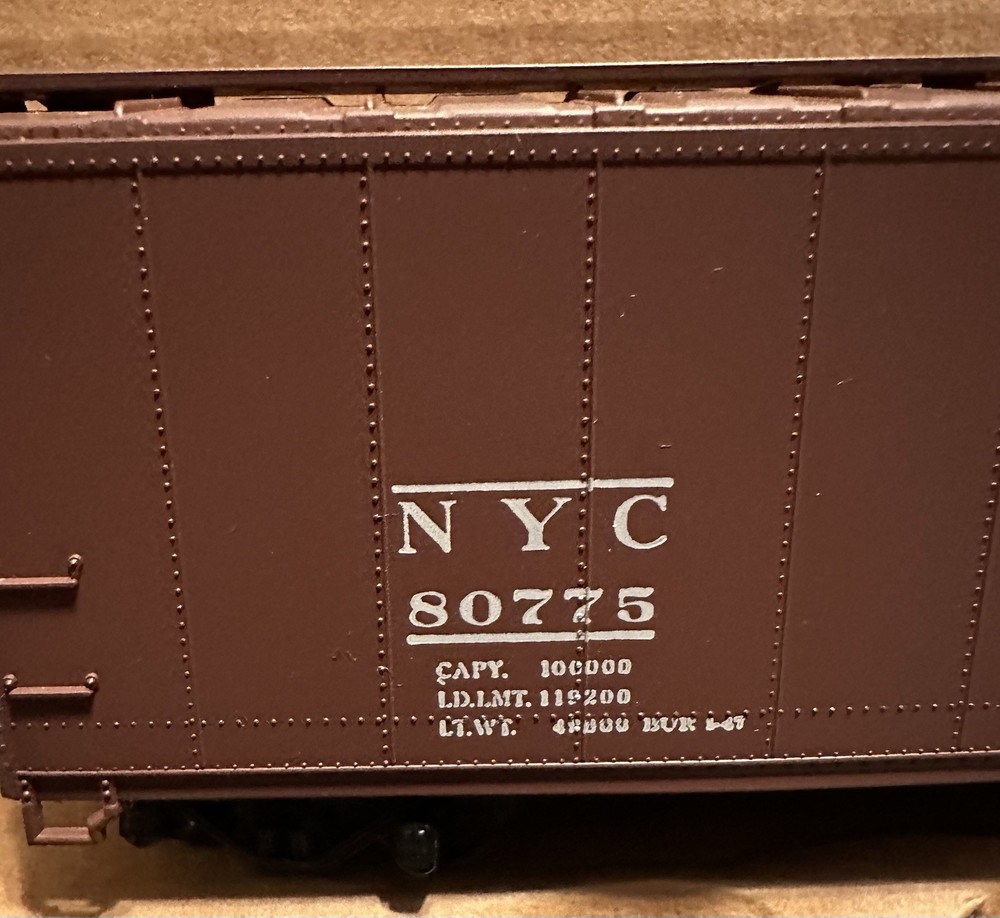 Athearn 40’ Box Car NEW YORK CENTRAL SYSTEM PLEASE READ DESCRIPTION.