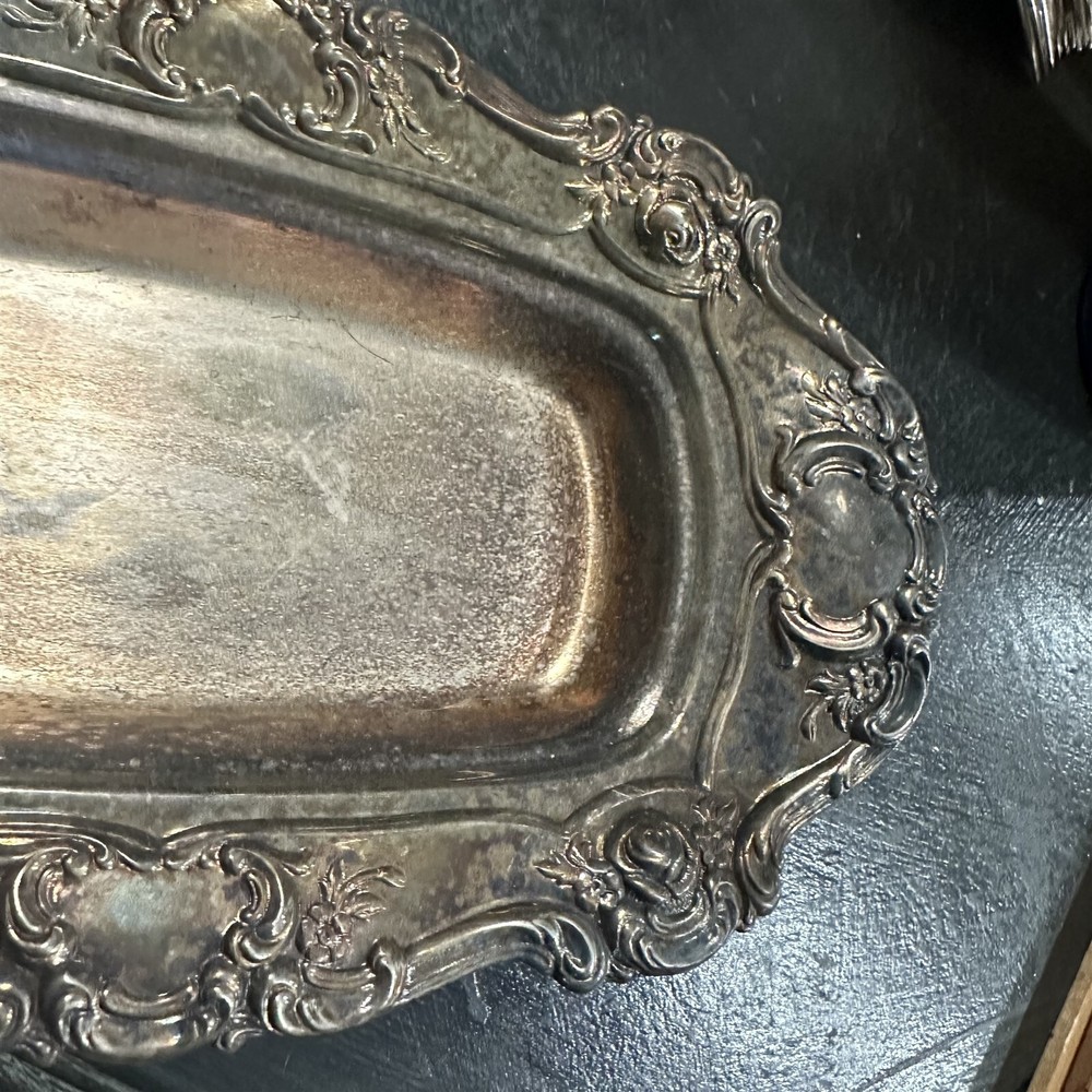 VINTAGE TOWLE OLD MASTER SILVERPLATE BUTTER DISH BASE ONLY ORNATE TARNISHED