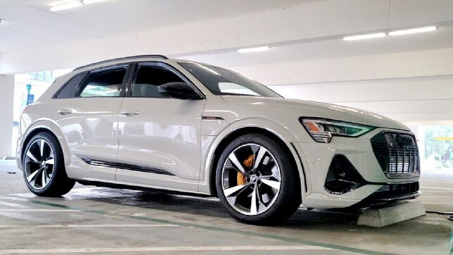 AUDI ETRON EVOLUTION LOWERING LINKS KIT (ADVANCED PRECISION ADJUSTMENT) MODULE