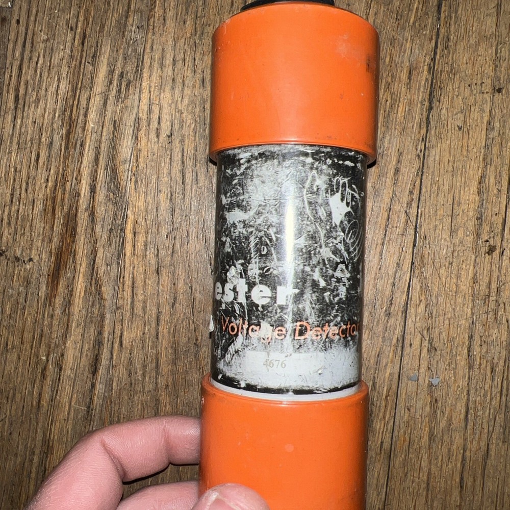 Salisbury Audio / Visual Voltage Detector Untested