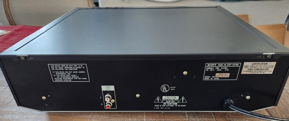 Sony CD Player CDP-CE405 Five Disc Changer - Needs service - Perfect for flipper