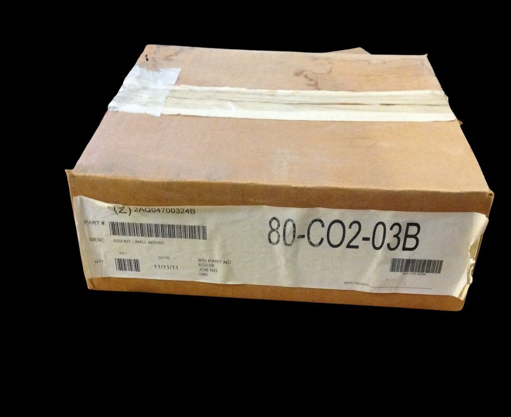 JOHNSON CONTROLS CO2 Sensor Kit Wall Mount 80-CO2-03B 2AQ04700324B