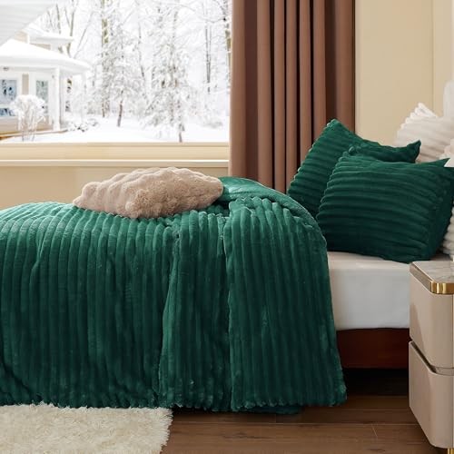 Fleece Comforter Set -Super Soft & Warm Fluffy Bedding, Queen Dark Green